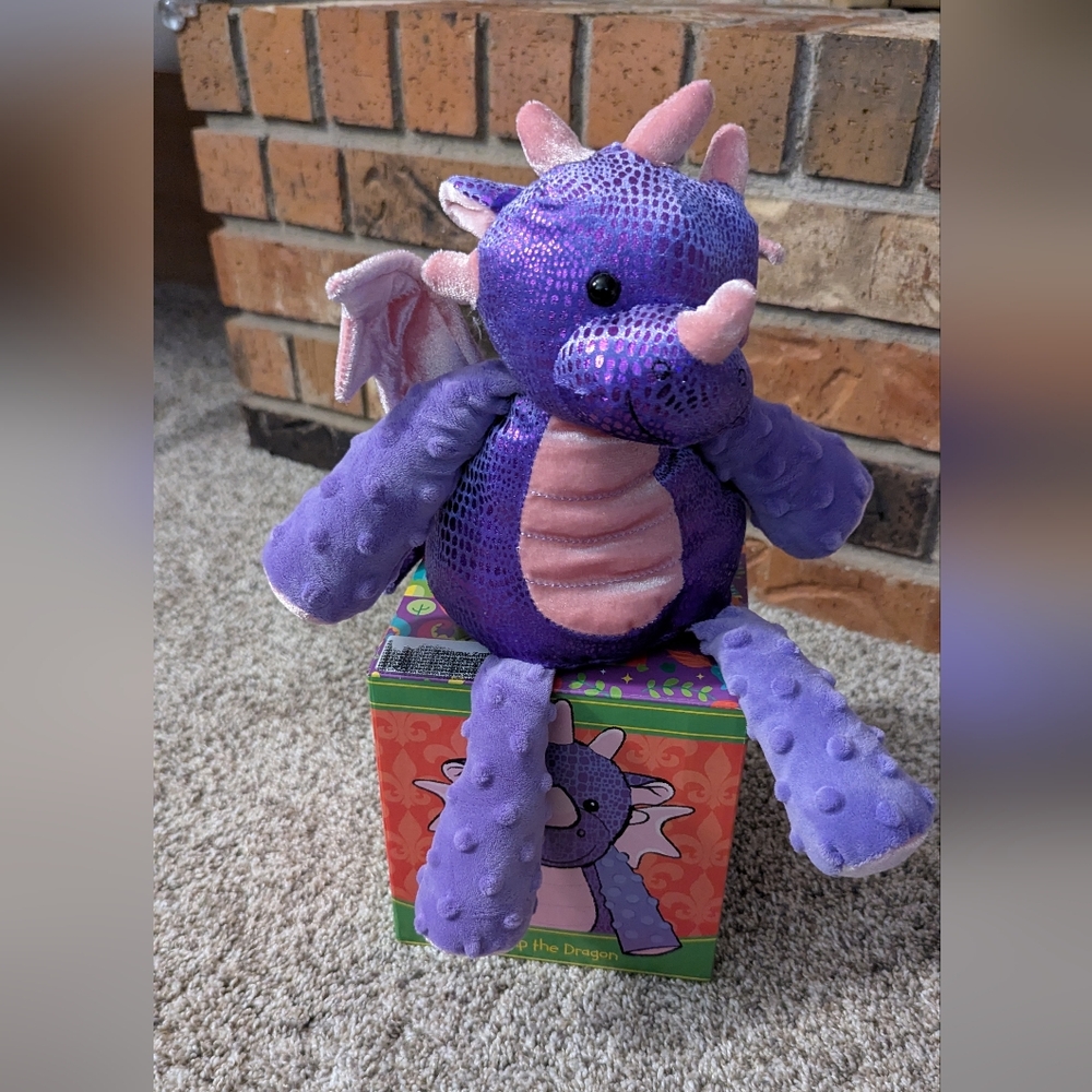 New In Box! Scentsy Snap the Dragon Buddy